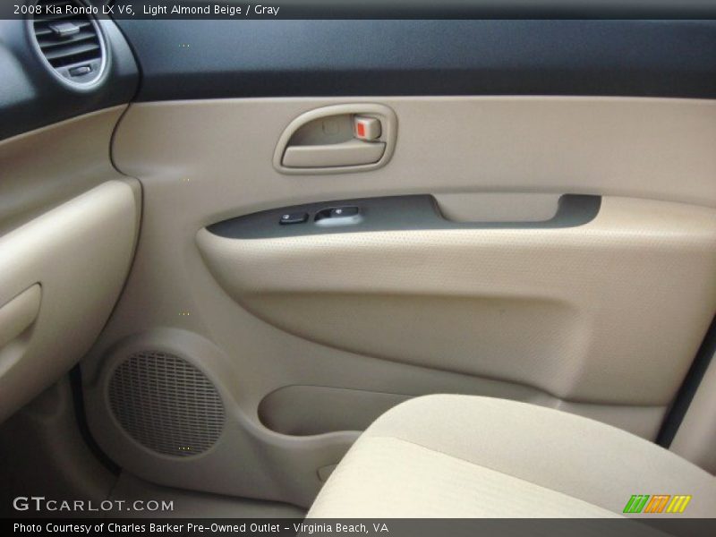 Light Almond Beige / Gray 2008 Kia Rondo LX V6