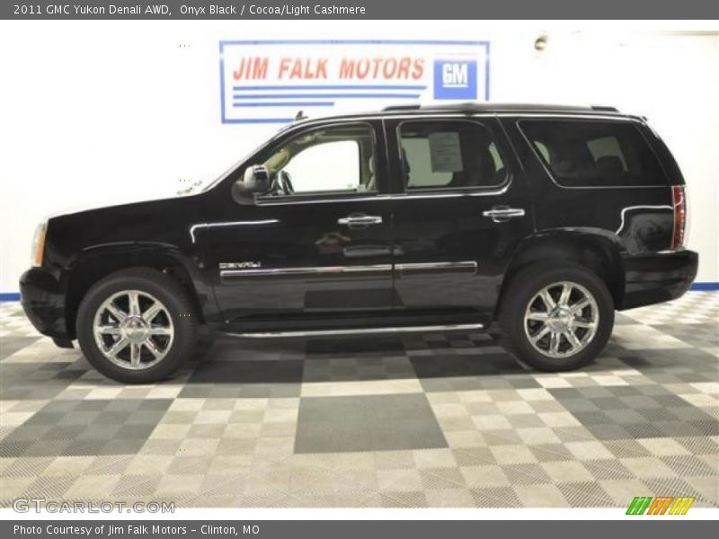 Onyx Black / Cocoa/Light Cashmere 2011 GMC Yukon Denali AWD