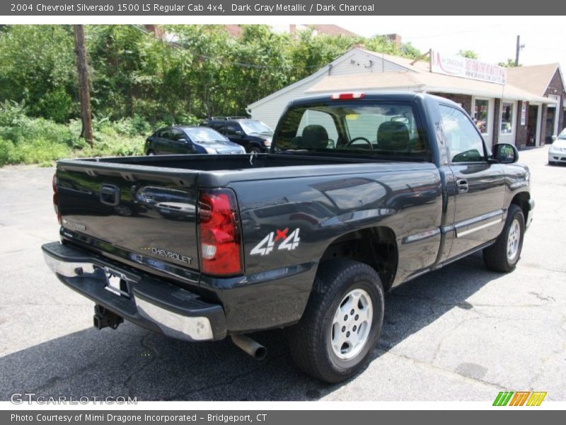 Dark Gray Metallic / Dark Charcoal 2004 Chevrolet Silverado 1500 LS Regular Cab 4x4