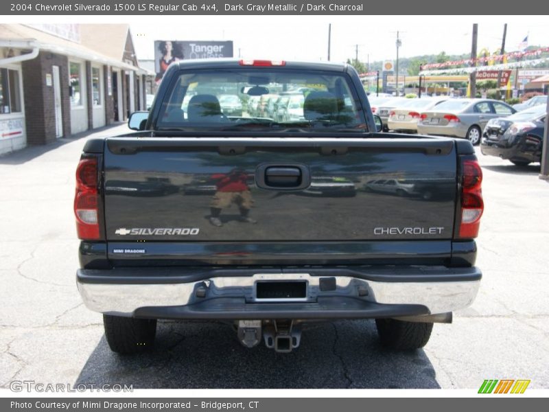 Dark Gray Metallic / Dark Charcoal 2004 Chevrolet Silverado 1500 LS Regular Cab 4x4