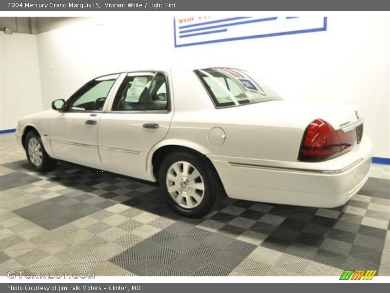 Vibrant White / Light Flint 2004 Mercury Grand Marquis LS