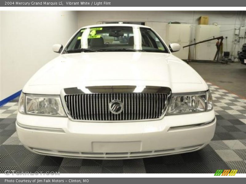 Vibrant White / Light Flint 2004 Mercury Grand Marquis LS