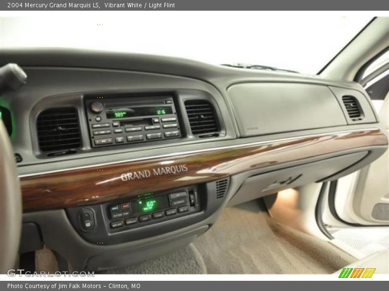 Vibrant White / Light Flint 2004 Mercury Grand Marquis LS