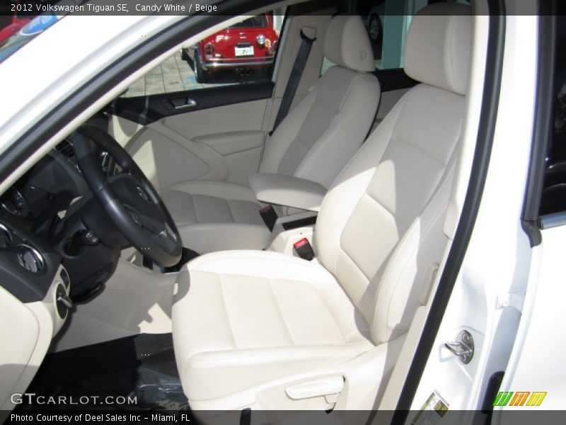 Candy White / Beige 2012 Volkswagen Tiguan SE