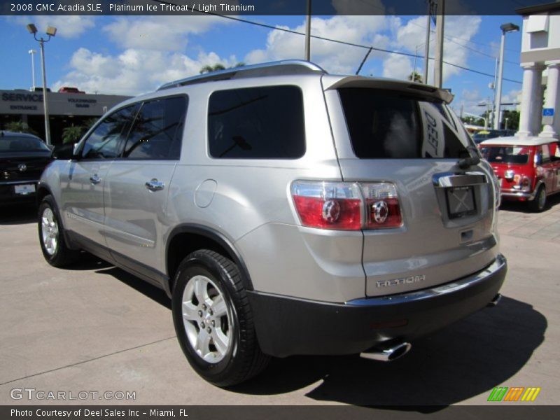 Platinum Ice Tricoat / Light Titanium 2008 GMC Acadia SLE