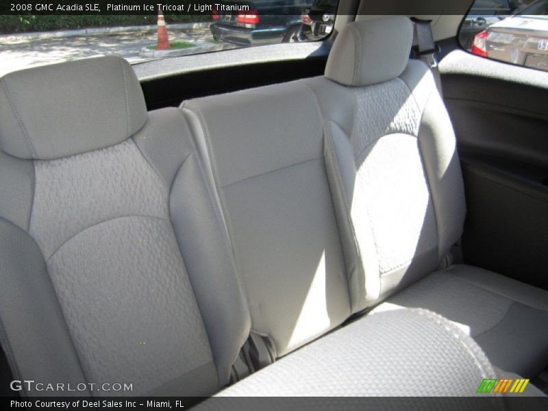 Platinum Ice Tricoat / Light Titanium 2008 GMC Acadia SLE