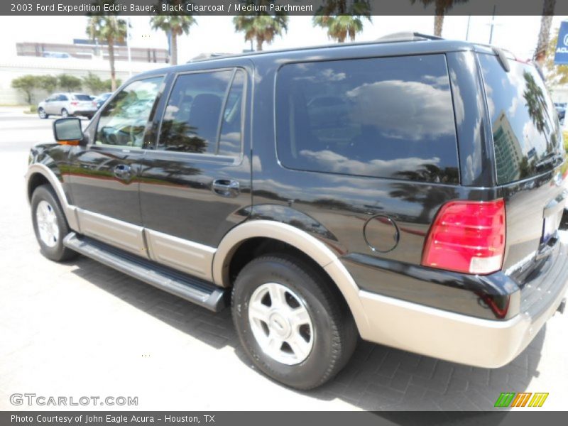 Black Clearcoat / Medium Parchment 2003 Ford Expedition Eddie Bauer