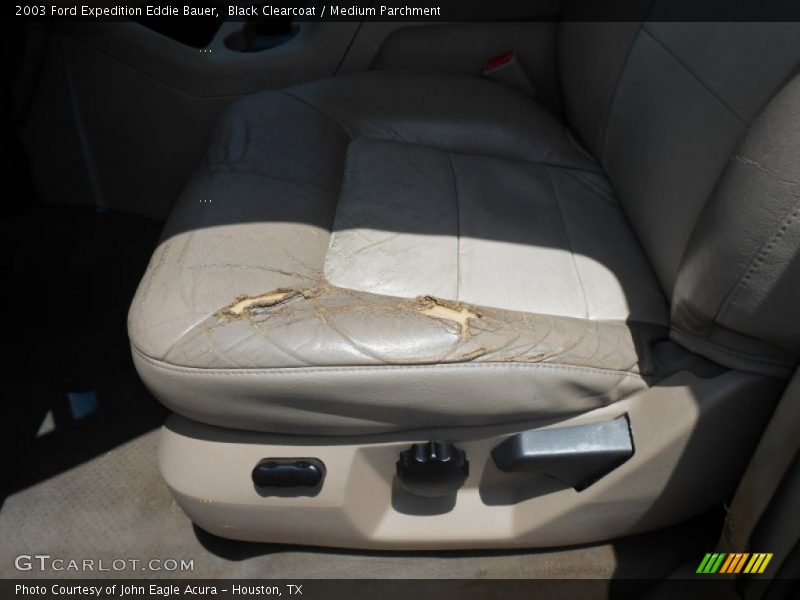 Black Clearcoat / Medium Parchment 2003 Ford Expedition Eddie Bauer
