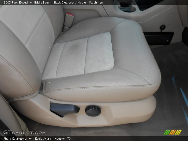 Black Clearcoat / Medium Parchment 2003 Ford Expedition Eddie Bauer
