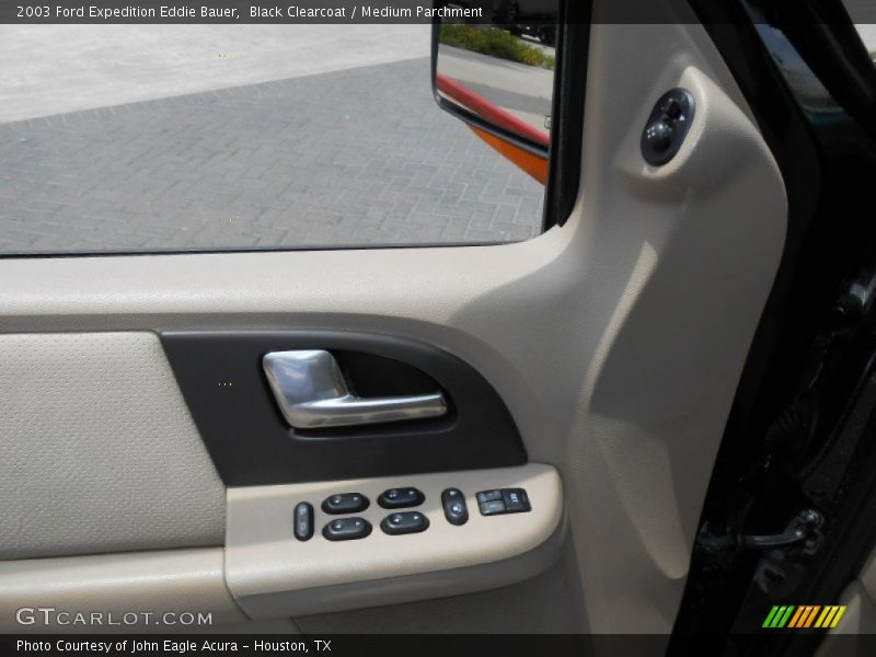 Black Clearcoat / Medium Parchment 2003 Ford Expedition Eddie Bauer