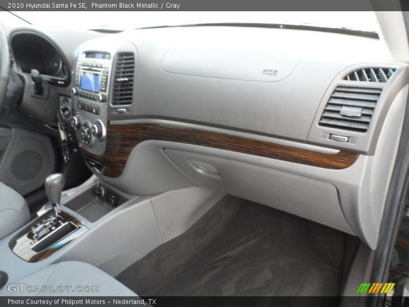 Phantom Black Metallic / Gray 2010 Hyundai Santa Fe SE