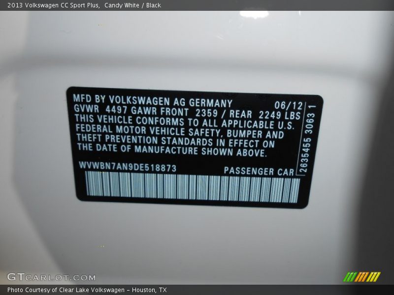Candy White / Black 2013 Volkswagen CC Sport Plus