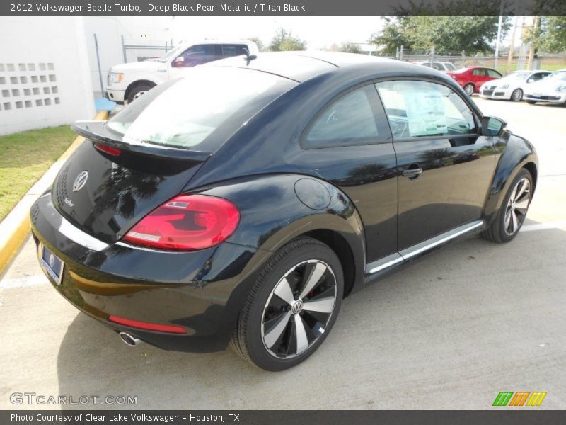 Deep Black Pearl Metallic / Titan Black 2012 Volkswagen Beetle Turbo