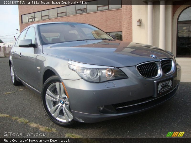 Space Grey Metallic / Black 2009 BMW 5 Series 528xi Sedan