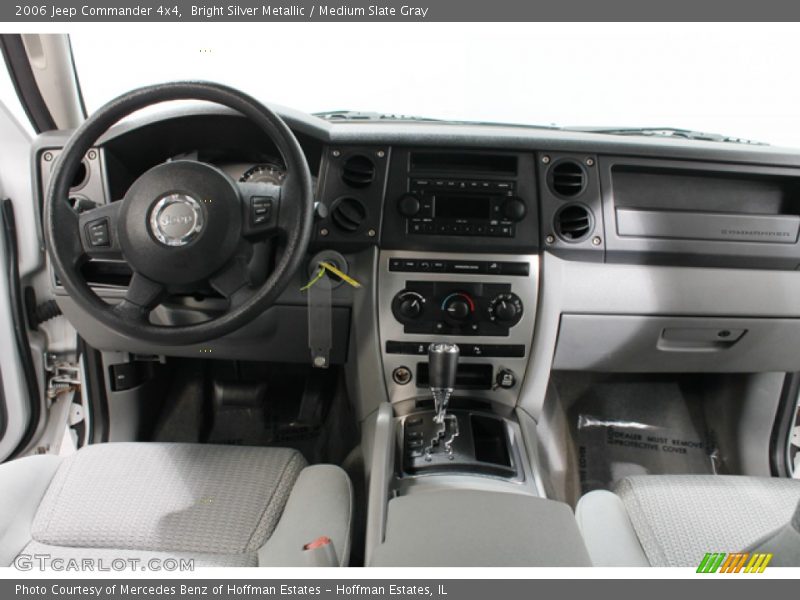 Bright Silver Metallic / Medium Slate Gray 2006 Jeep Commander 4x4