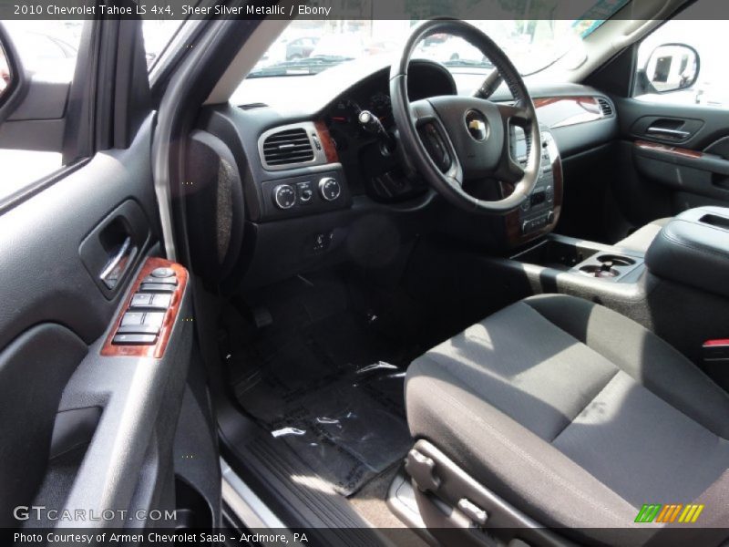 2010 Tahoe LS 4x4 Ebony Interior