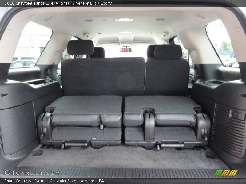  2010 Tahoe LS 4x4 Trunk
