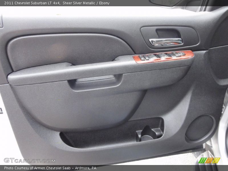 Sheer Silver Metallic / Ebony 2011 Chevrolet Suburban LT 4x4