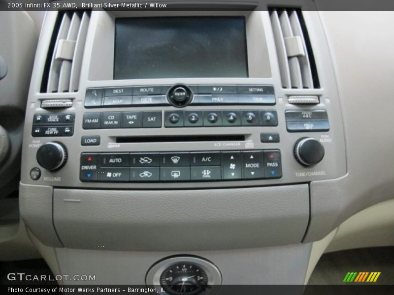 Brilliant Silver Metallic / Willow 2005 Infiniti FX 35 AWD
