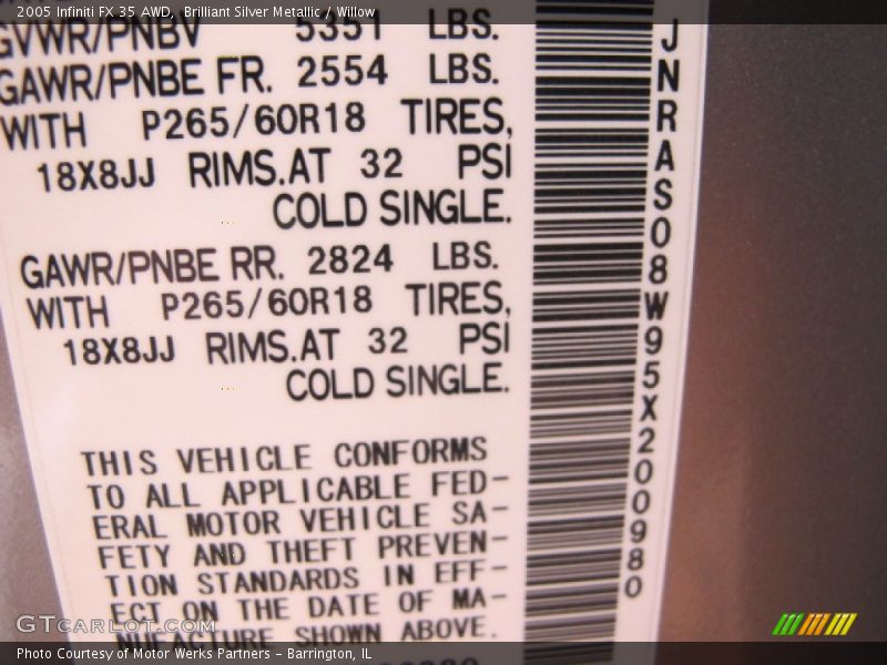 Brilliant Silver Metallic / Willow 2005 Infiniti FX 35 AWD