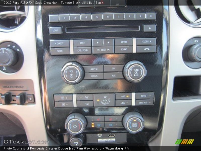 Tuxedo Black Metallic / Black 2012 Ford F150 FX4 SuperCrew 4x4