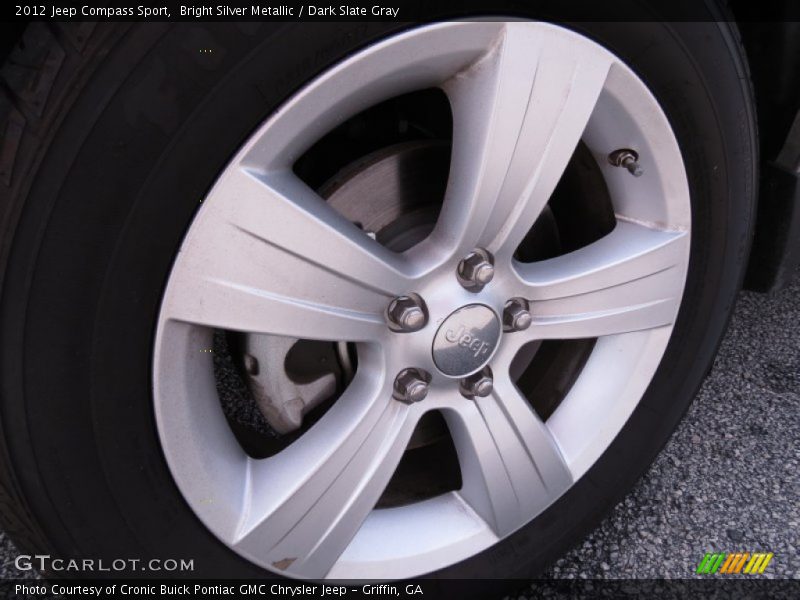 Bright Silver Metallic / Dark Slate Gray 2012 Jeep Compass Sport