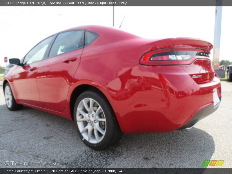 Redline 2-Coat Pearl / Black/Light Diesel Gray 2013 Dodge Dart Rallye