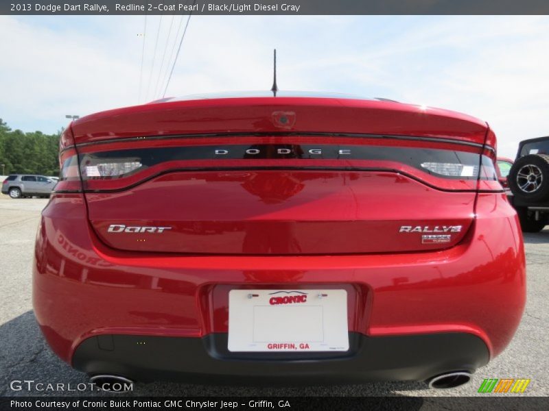 Redline 2-Coat Pearl / Black/Light Diesel Gray 2013 Dodge Dart Rallye