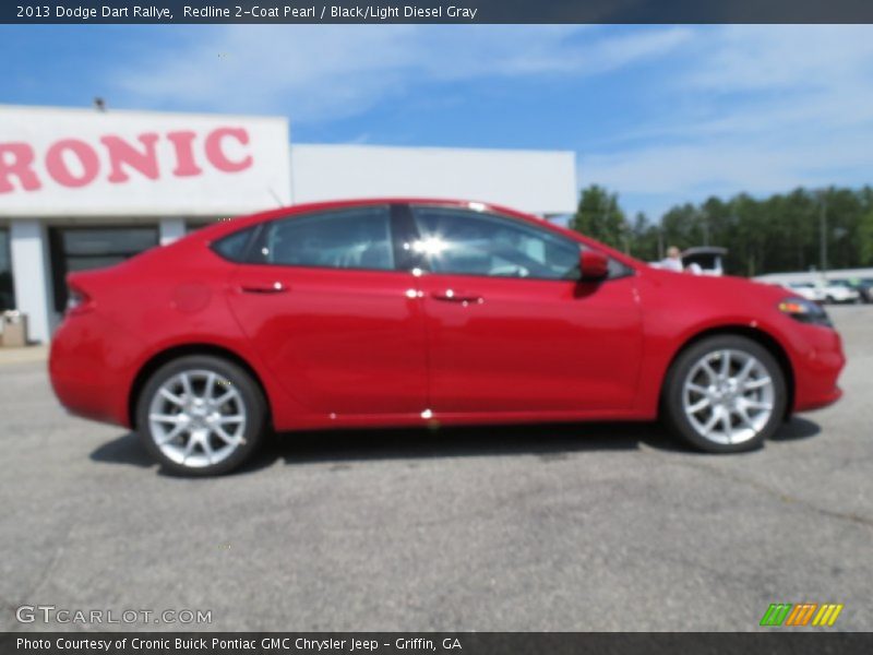 Redline 2-Coat Pearl / Black/Light Diesel Gray 2013 Dodge Dart Rallye