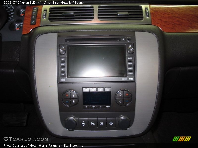 Silver Birch Metallic / Ebony 2008 GMC Yukon SLE 4x4