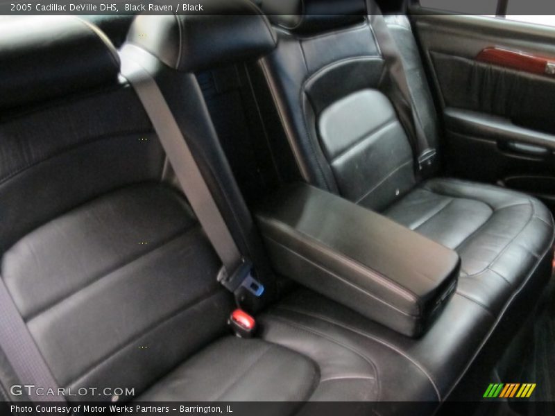 Black Raven / Black 2005 Cadillac DeVille DHS