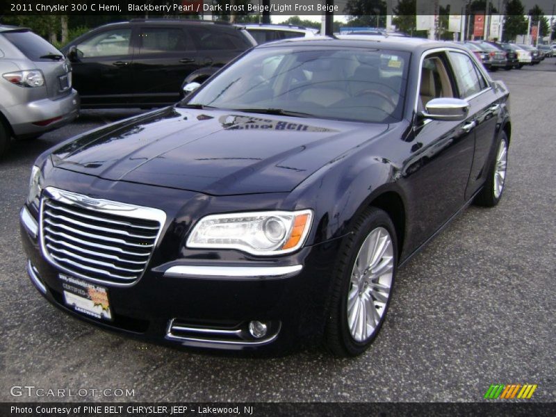 Blackberry Pearl / Dark Frost Beige/Light Frost Beige 2011 Chrysler 300 C Hemi