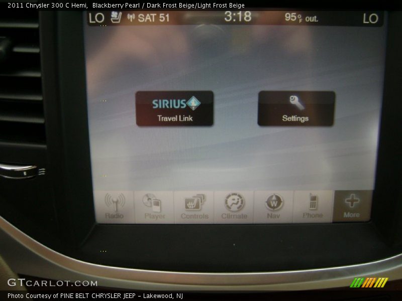 Blackberry Pearl / Dark Frost Beige/Light Frost Beige 2011 Chrysler 300 C Hemi