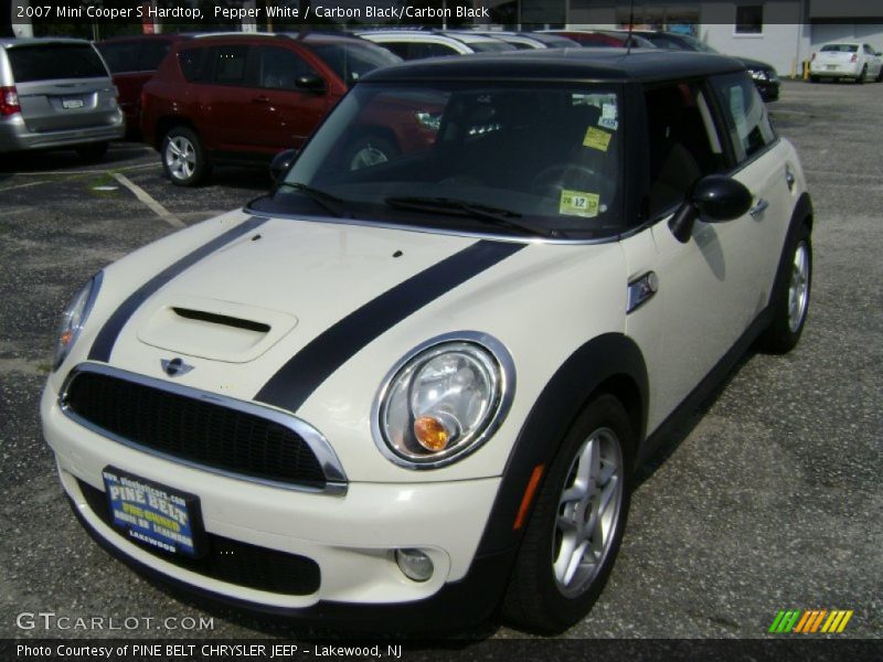 Pepper White / Carbon Black/Carbon Black 2007 Mini Cooper S Hardtop