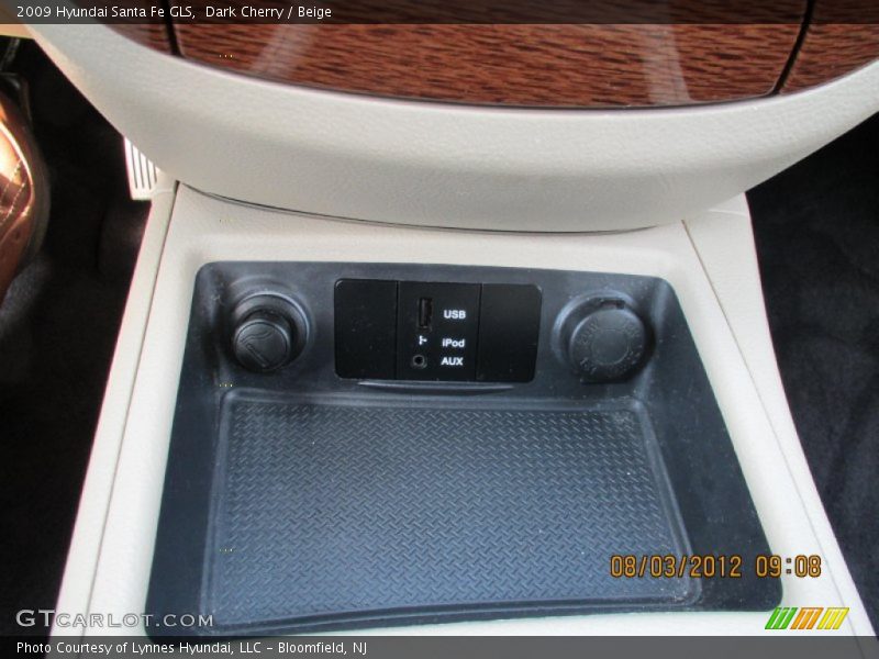 Dark Cherry / Beige 2009 Hyundai Santa Fe GLS