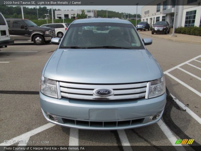 Light Ice Blue Metallic / Camel 2009 Ford Taurus SE