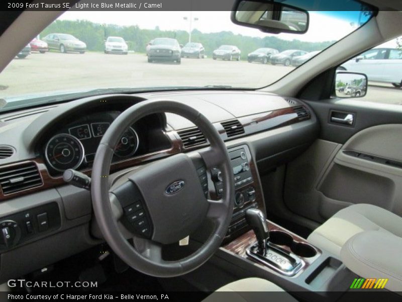 Dashboard of 2009 Taurus SE