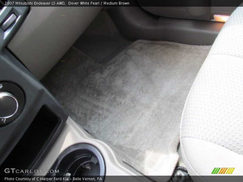 Dover White Pearl / Medium Brown 2007 Mitsubishi Endeavor LS AWD