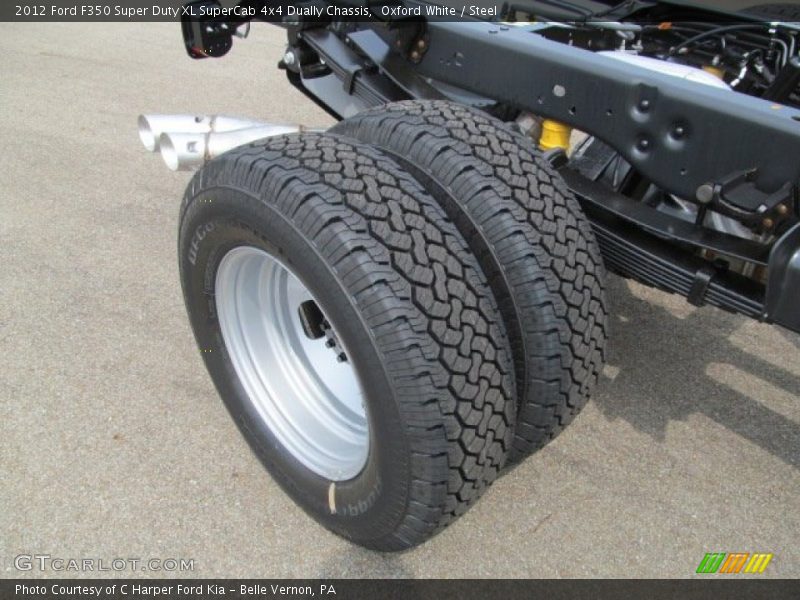 Oxford White / Steel 2012 Ford F350 Super Duty XL SuperCab 4x4 Dually Chassis