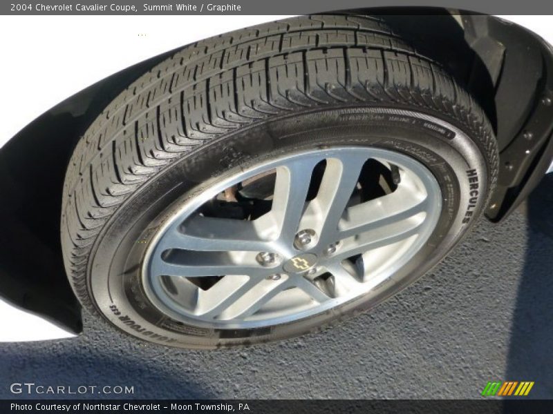 Summit White / Graphite 2004 Chevrolet Cavalier Coupe