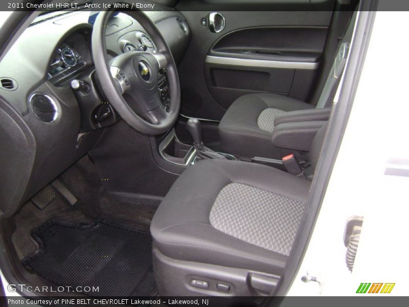 Arctic Ice White / Ebony 2011 Chevrolet HHR LT