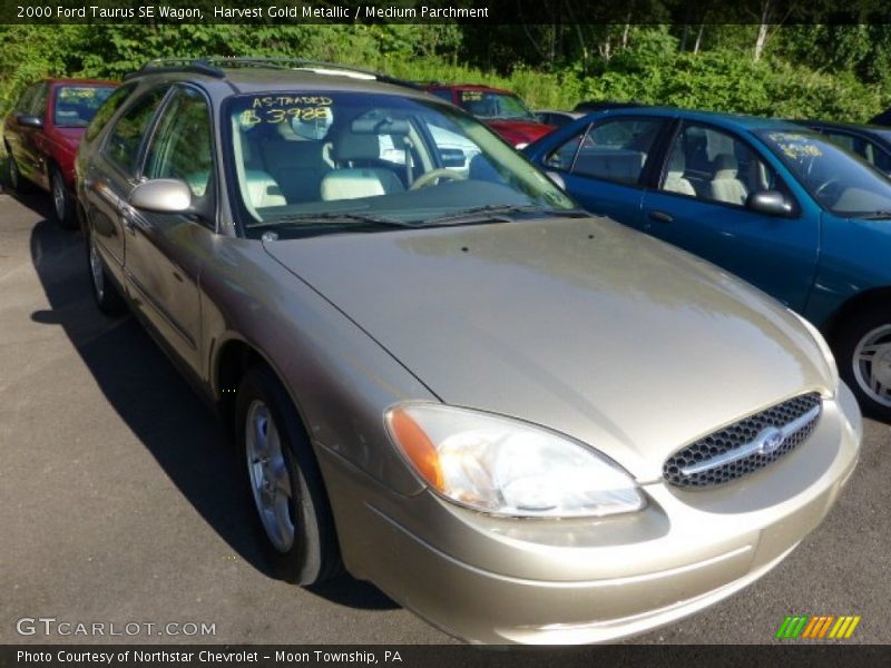 Harvest Gold Metallic / Medium Parchment 2000 Ford Taurus SE Wagon