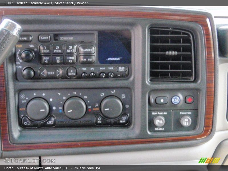 Silver Sand / Pewter 2002 Cadillac Escalade AWD