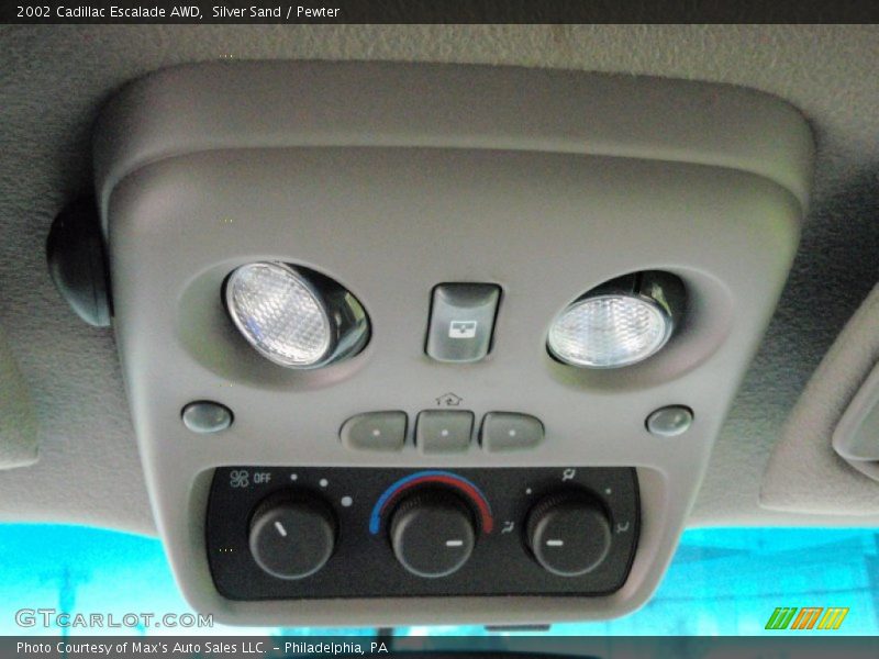 Silver Sand / Pewter 2002 Cadillac Escalade AWD