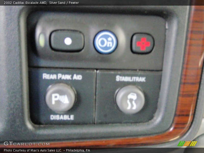Silver Sand / Pewter 2002 Cadillac Escalade AWD