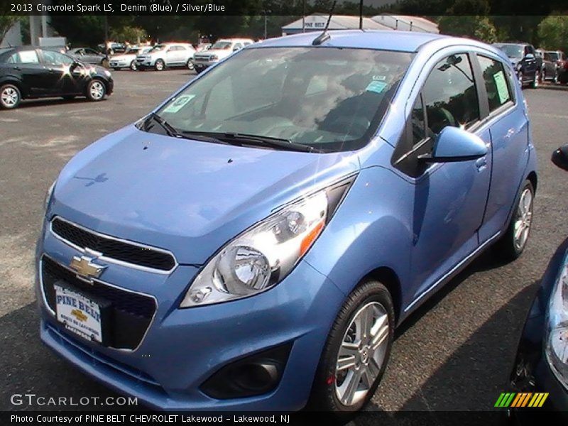 Denim (Blue) / Silver/Blue 2013 Chevrolet Spark LS