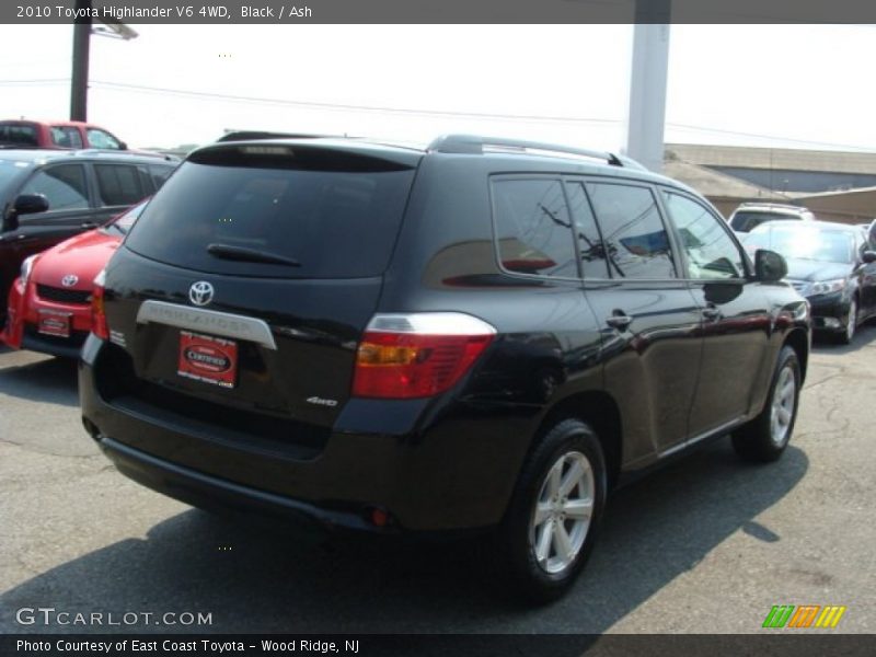 Black / Ash 2010 Toyota Highlander V6 4WD