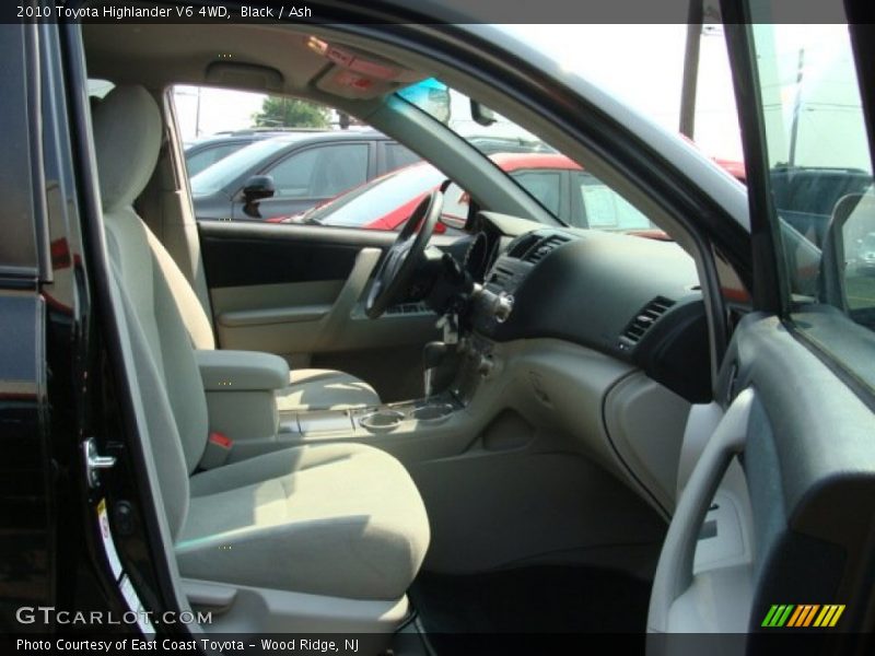 Black / Ash 2010 Toyota Highlander V6 4WD