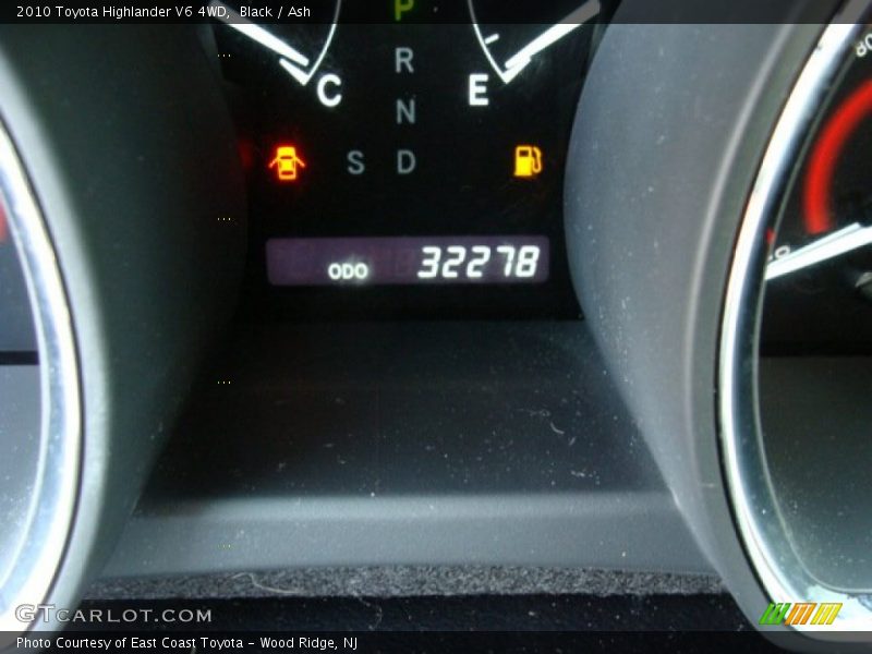 Black / Ash 2010 Toyota Highlander V6 4WD