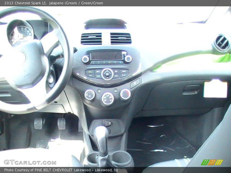 Jalapeno (Green) / Green/Green 2013 Chevrolet Spark LS